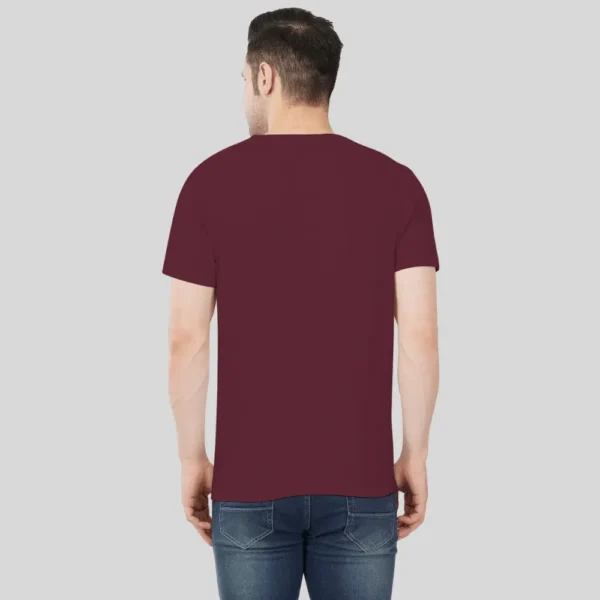 Maroon Solid Round Neck Tshirt