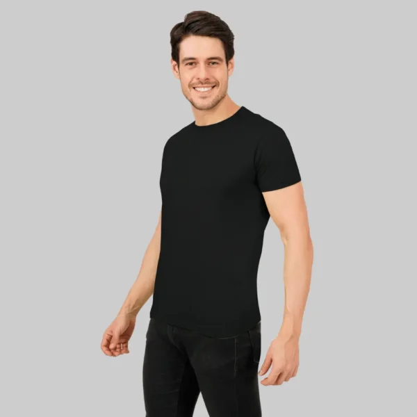 4-2.webp Black Solid Round Neck Men Tshirts
