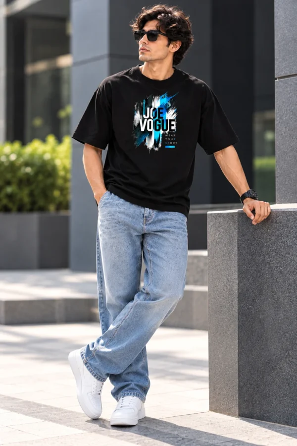 Urban Streetwear Editorial Portrait Joe Vogue Black Oversized T-Shirt — Blue Voltage