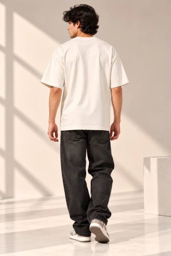 Warm Studio Streetwear Portrait Off-White Oversized T-Shirt – The World Chico and Everything in It
